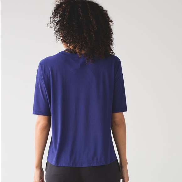 lululemon Get Low Short Sleeve - Picture 3 of 8